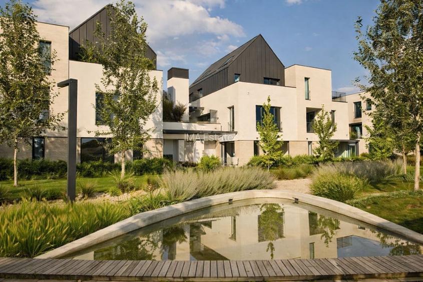 Casa cu 4 camere, in complex cu piscina, paza, magazine, parc, spatii verzi - 3