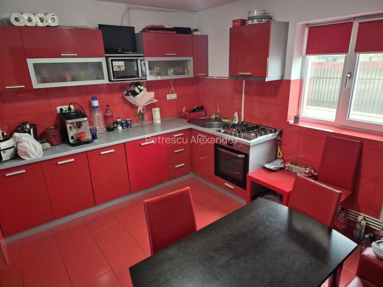 Casa Cumpana, pozitie excelenta, complet mobilata si utilata Proprietar - 3