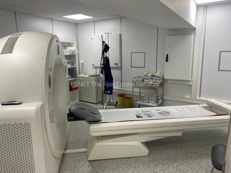 Vă propunem spre vânzare o clădire de birouri situată în zona Cotroceni - 23