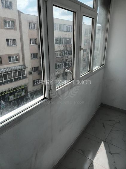 //2 CAMERE// BULEVARDUL REPUBLICII// - 5