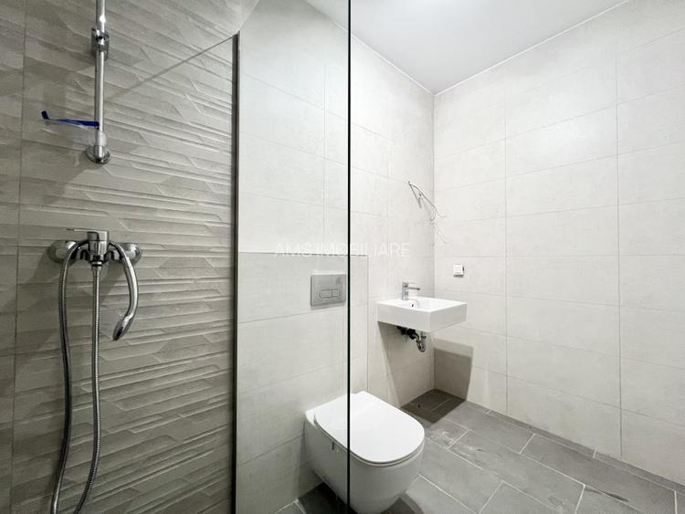 SUPERB / PARTIAL MOBILAT / GRADINA - 33
