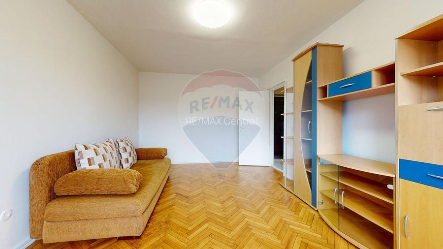 Apartament 3 camere Calea București - 2