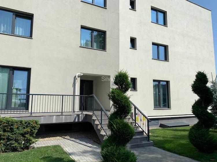 De inchiriat 3 camere Centrul istoric Mobilat utilat parcare curte proprie - 9