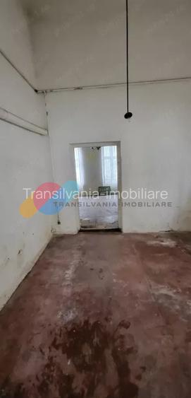 Apartament la casa cu curte si loc de parcare – zona ultracentrala - 5