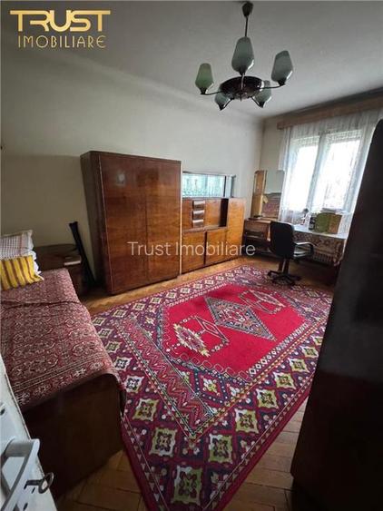 Casa cu 5 camere l 406 MP Teren l Garaj l Andrei Muresanu - 4