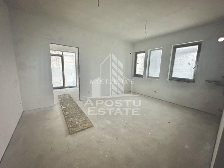 Apartament cu 3 camere, semidecomandat, etaj 2, zona Lidl din Giroc - 2