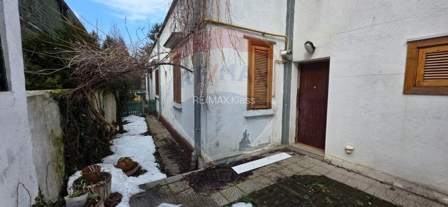 Casa interbelica de vanzare metrou 1 Mai, cu potential - 15
