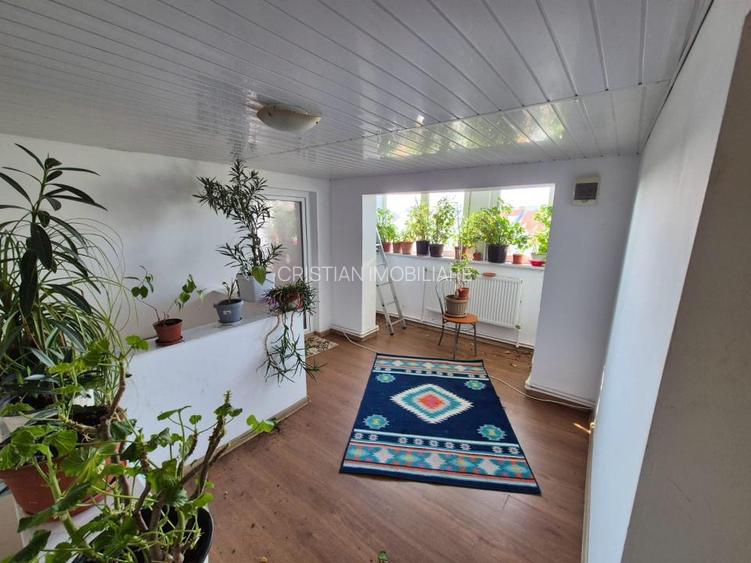 170mp utili Vila P+1+M Teren 200 mp, 5 Cam caramida Chercea - 6