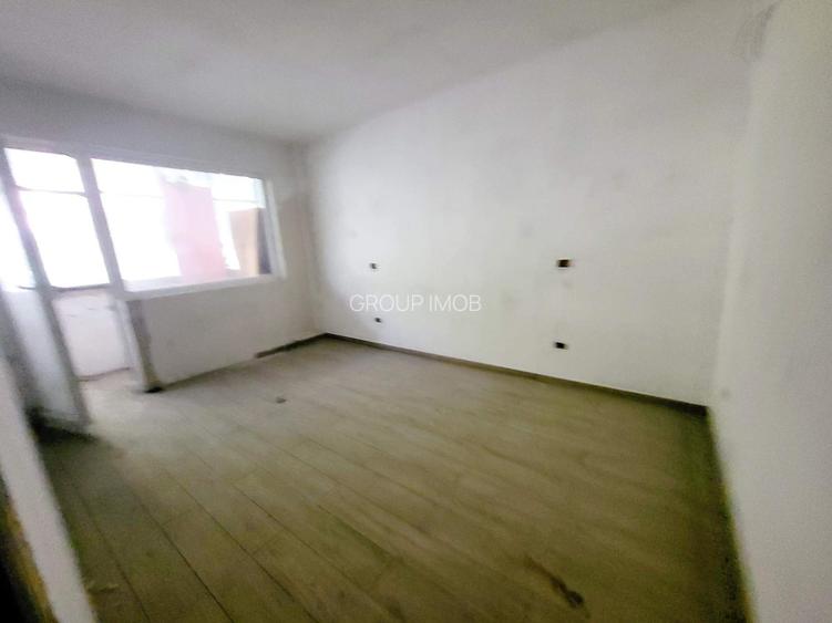 Intersectie Curtea Apel, Apart 2 Camere, parter Stradal + balcon, 85% renovat - 10