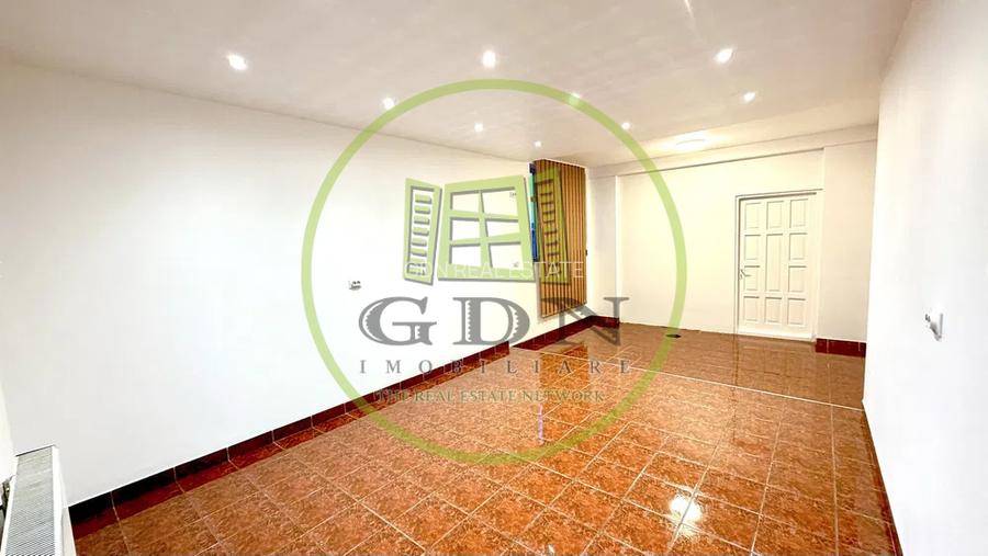 Spatiu comercial de inchiriat 80m2 Open Space - 3