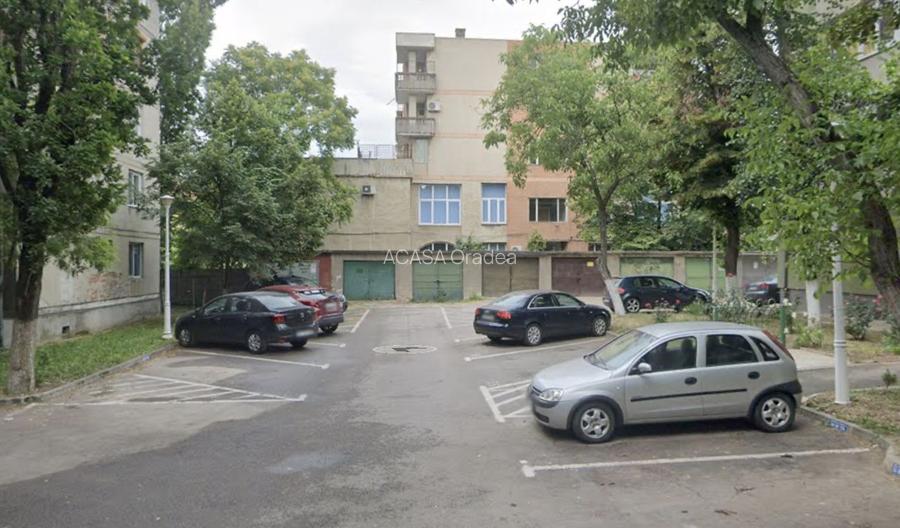 Garaj cu CF, 20 mp, Piata Bucuresti.  12 500 E (neg). Comision 0 - 2