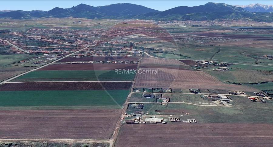 733mp gata de construit/Sanpetru/Front la 3 strazi/Utilitati | Brasov - 2