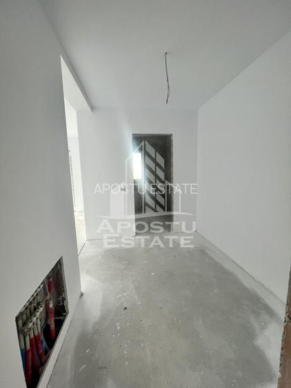 Duplex cu 4 camere, dressing si 3 bai. Toate utilitatile, la asfalt. - 16