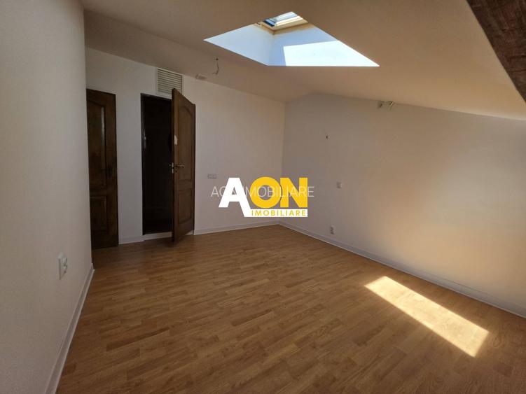 Apartament 5 camere, renovat, 68 mp utili + mansarda 52 mp,  Cetate - 17