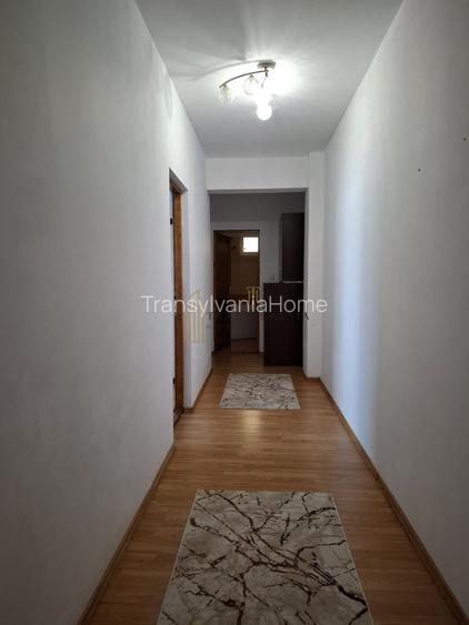 Apartament 2 camere, decomandat - 4