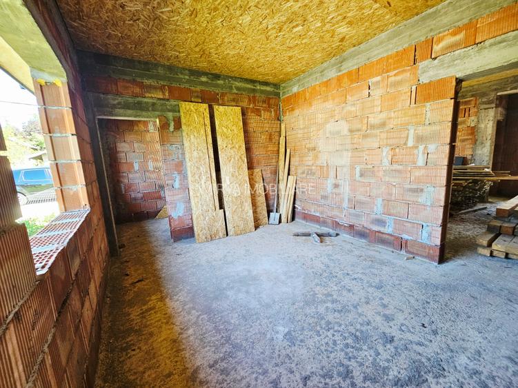 Casă la roșu cu 4 camere, 122 mp utili, teren 465 mp – Băicoi - 36