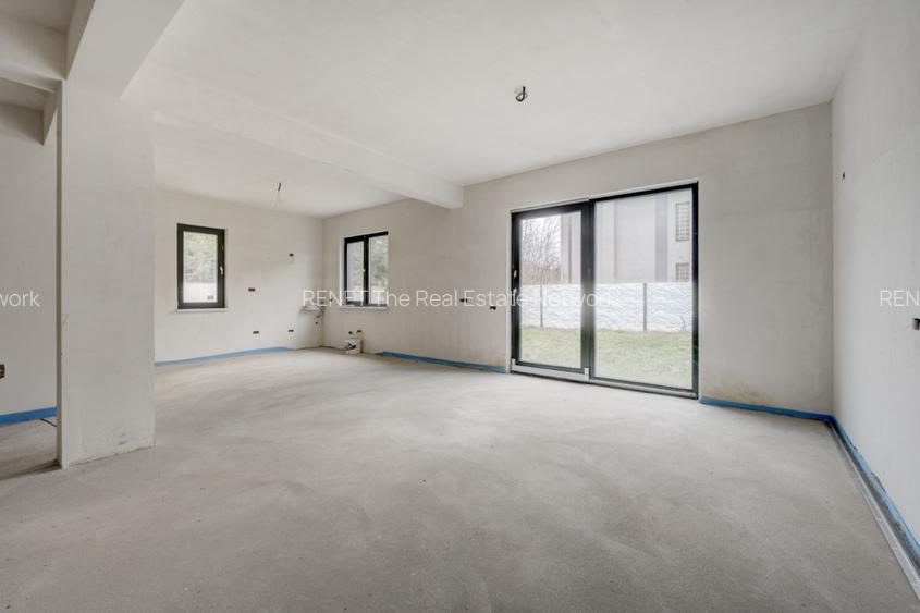 Casa se preda finisata - 4 bai - 3 dormitoare - curte - parcare -  metrou Pacii  - 3