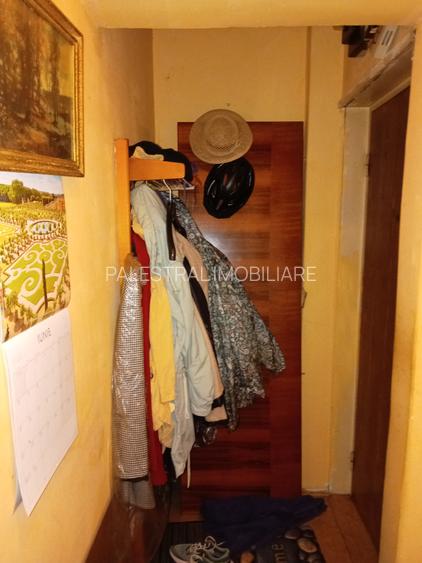 Apartament 2 camere Vlahuta,etajul 2,balcon,insorit,65000 Euro - 4