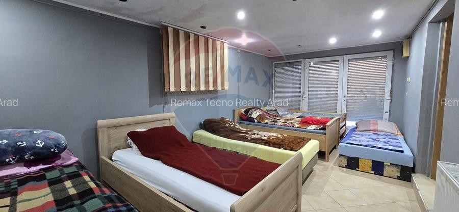 PENSIUNE IN CHISINEU CRIS - 25