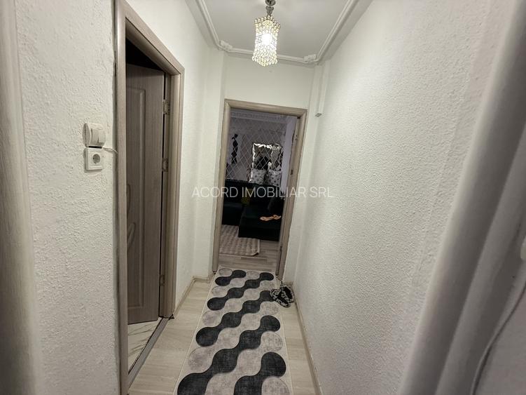 Apartament cu 3 camere de vânzare în zona Groapa - 7