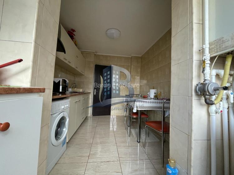 Apartament 3 Camere/ Crangasi/ Centrala Proprie - 8