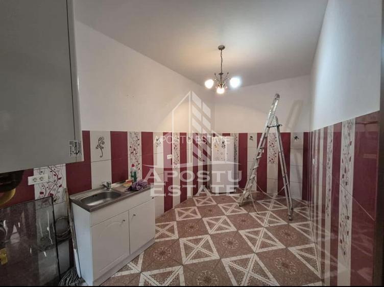 Apartament cu 2 camere la curte comuna, centrala termica, boxa de 50mp - 5