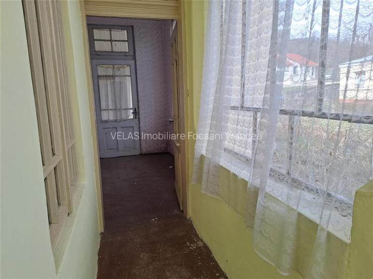 Casa din caramida, Panciu cu teren 2080 mp - 13