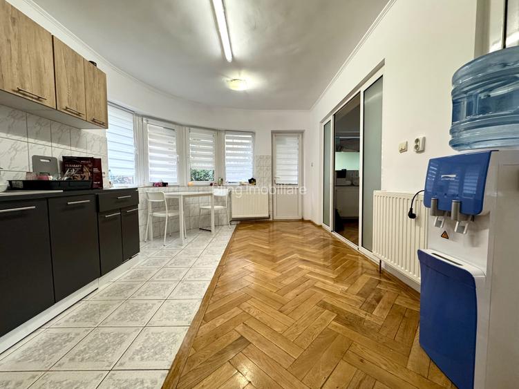 Casă 500 mp utili, teren 2000 mp, 10 parcări, cartier Andrei Mureșanu - 7