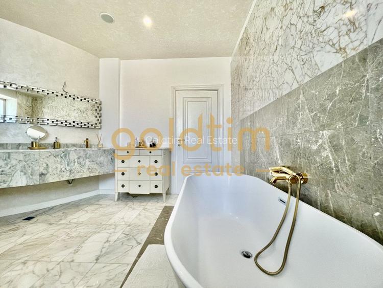 VILA LUXOASA/RENOVATA COMPLET/ PISCINA/ FINISAJE DEOSEBITE/ GARAJ - 40