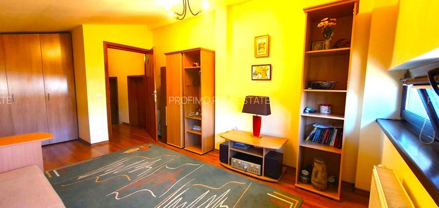 Vila P+1+M cu 5 camere, moderna, zona Victoria - Stadionul Farul! - 10