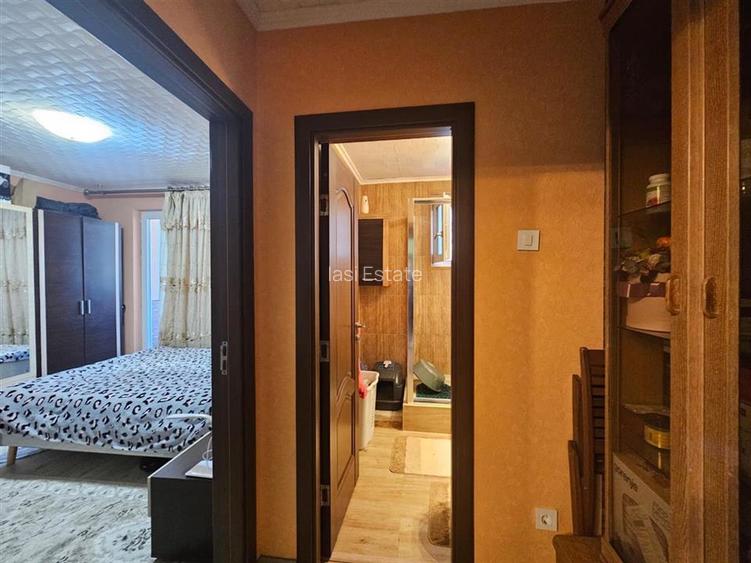 Apartament 2 cam Podu Ros Edy Valentino - 4