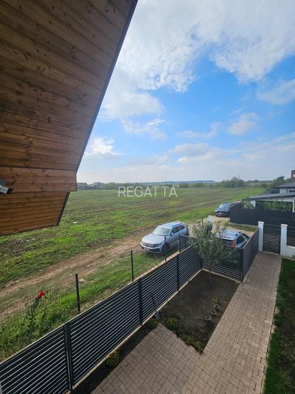 Casa tip duplex de inchiriat - 40