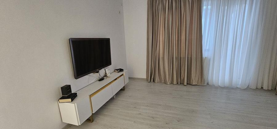 Apartament 2 CAMERE TRAPEZULUI + TERASA