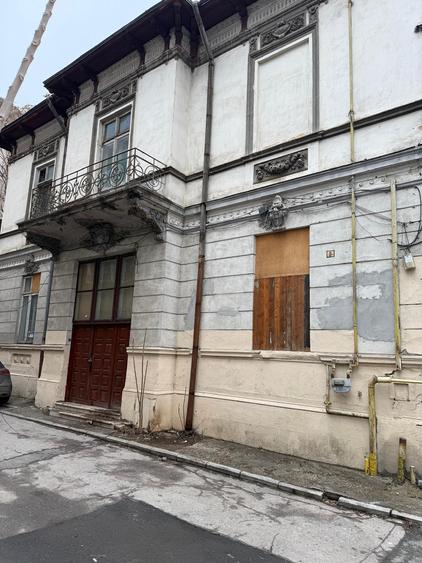 VANZARE CASA VILA INDIVIDUALA