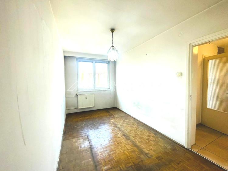 | Apartament 3 camere | 62 mp | Et intermediar | Grigorescu | - 9