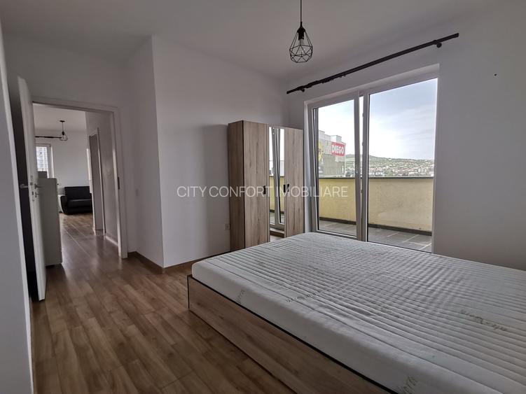 Apartament 3 camere de inchiriat in Centru - 2