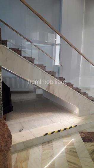 Spatiu deosebit 13 Septembrie - Palatul Parlamentului - 10