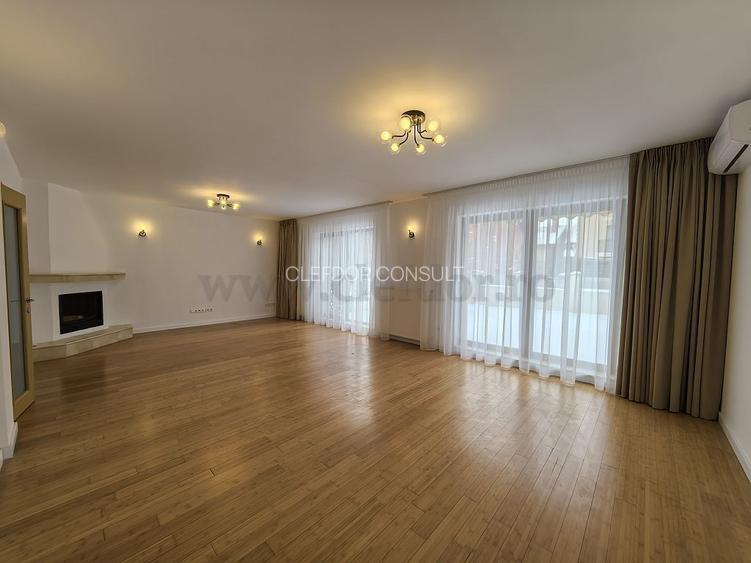 Vila RENOVATA in complex rezidential cu acces la piscina - 4