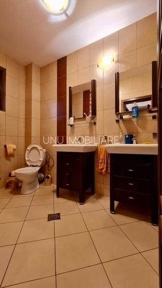 Vilă în Bârnova 260 mp utili, teren 1030 mp D+P+E+M, complet mobilată și LIBERA - 13