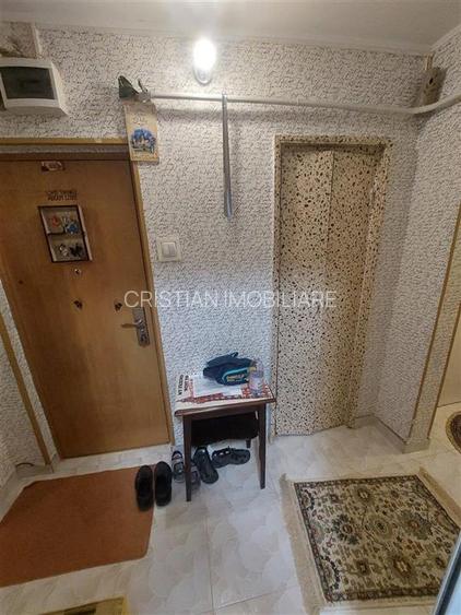 Etaj 2 ! 2 camere confort 1 Garii - 9