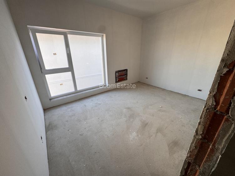 DIRECT DEZVOLTATOR, TOATE UTILITATILE, PREMIUM, IZOLAT FONIC - 8