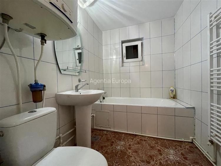 Apartament 3 camere de vanzare zona E3 -Tulcea - 8