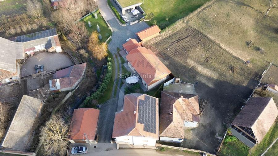 Casa / Vila cu 4 camere de vanzare la doar 30 de minute de Cluj - 30