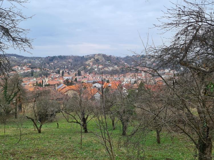 De Vanzare - Casa deosebita zona Schei, Brasov - 6