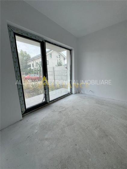 Vila P+1 cu 4 camere - 2 bai { Popesti Leordeni } - 3