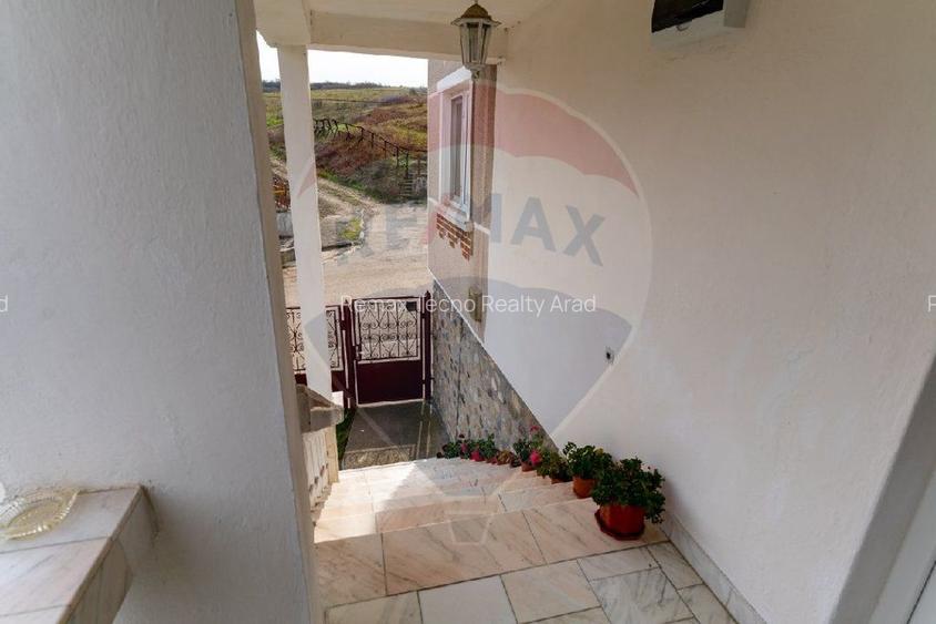 Casă / Vilă de vânzare in Cristur jud.Hunedoara - 6