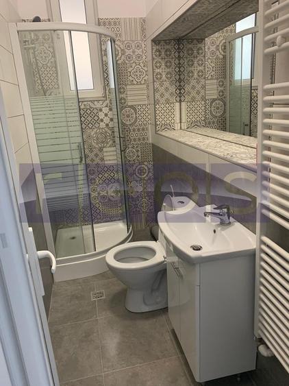 VANZARE - VILA 9 CAMERE  - Vasile Lascar, Mihai Eminescu, Bd. Dacia - 19