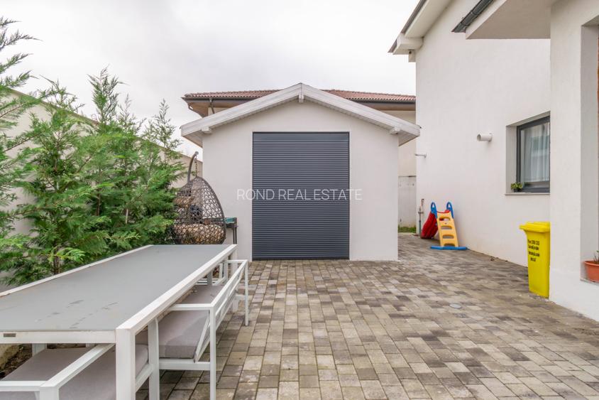 Locuinta construită pentru a fi locuită, nu doar admirată, complet mobilata - 19