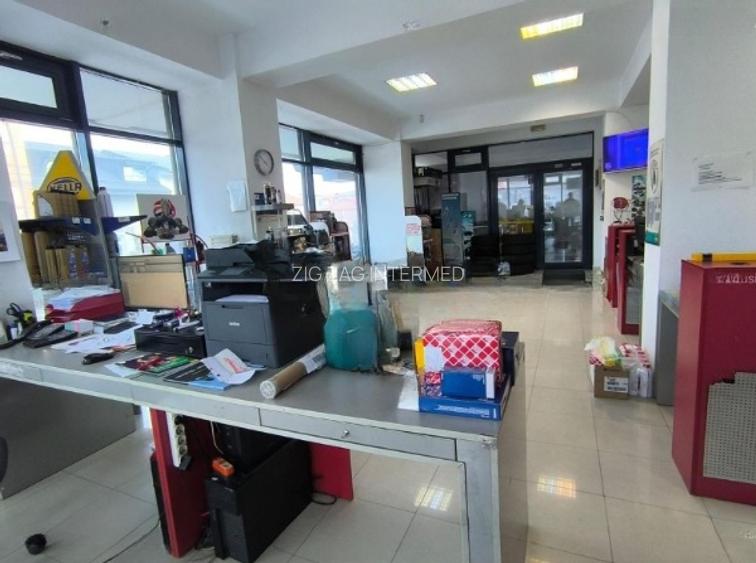 Centru, spatiu comercial 155 mp., front stradal 14 m. - 7