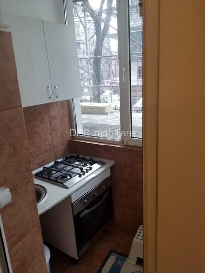 2 camere spatios  zona Rahova cu 2 balcoane - 12